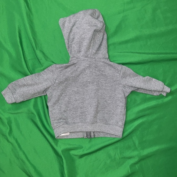 Nike Gray Sweatshirt Hoodie with Bold Swoosh size 3 Months - Picture 2 of 6